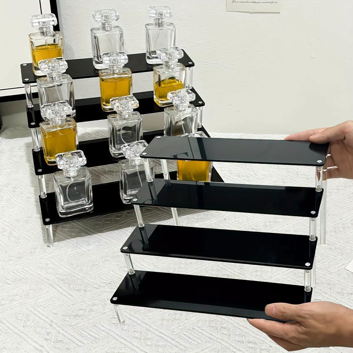 Acrylic Cosmetic Organizer,Transparent Storage Rack with Tiered Display Stand for Perfume Display and Makeup Tool Showcase
